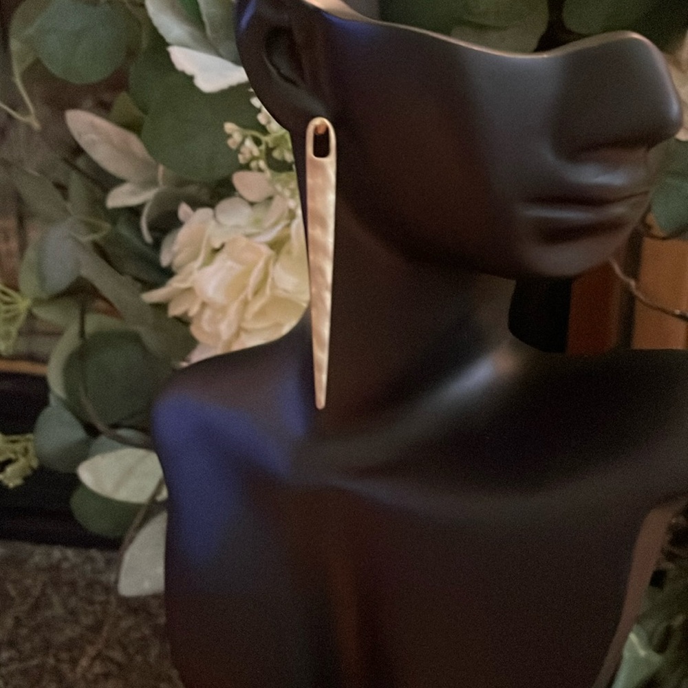 Melrose and Market Hammered Gold Earrings